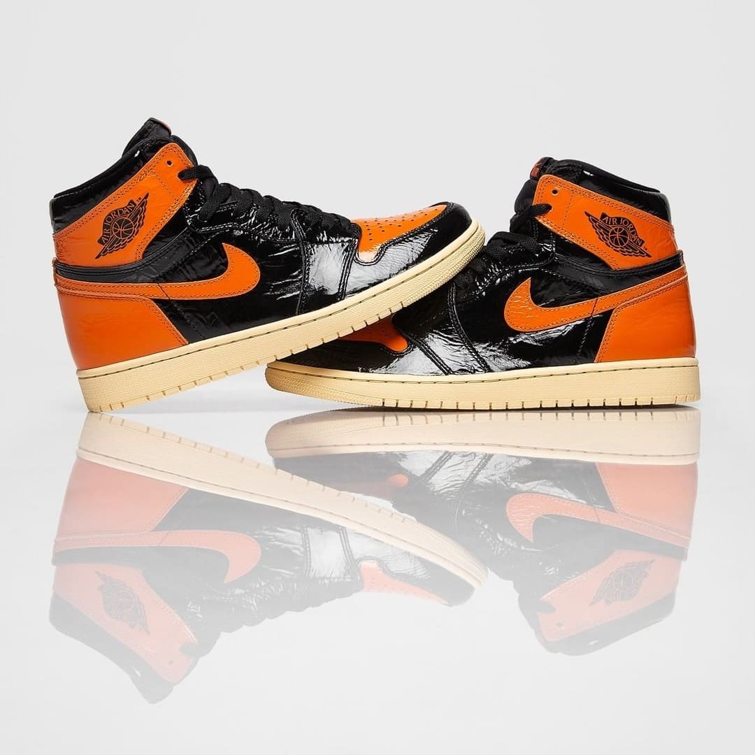 Aj shop shattered backboard