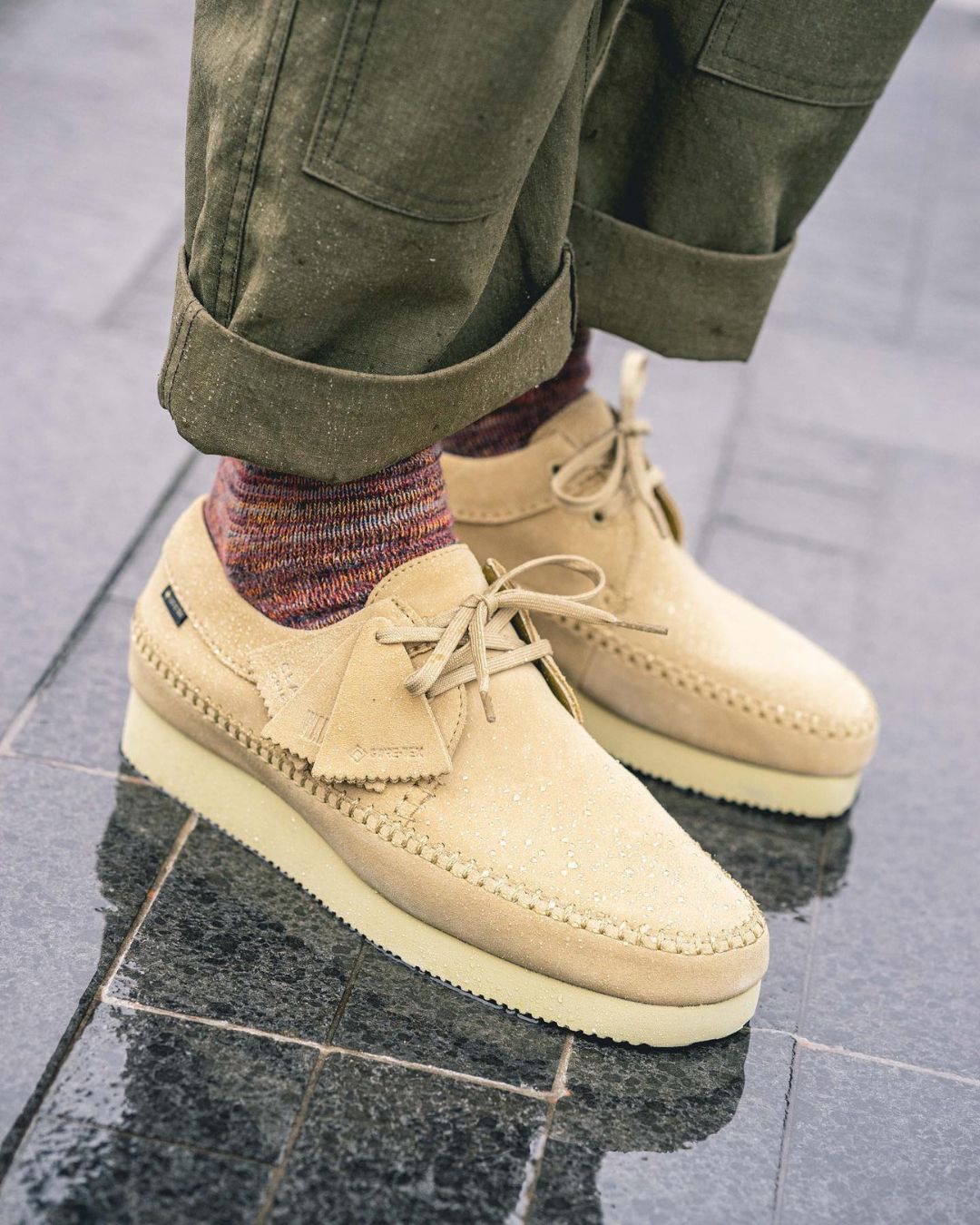 Clarks Weaver GTX 261714857 On Feet