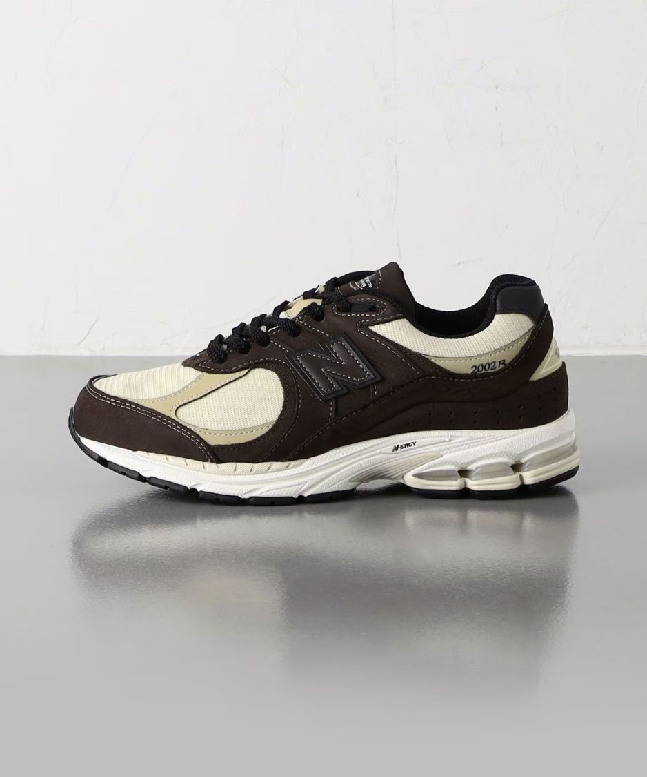 New Balance 2002R GTX Black Coffee M2002RXQ Lateral