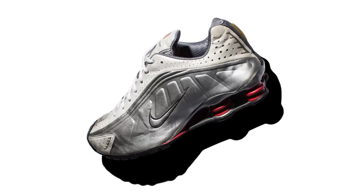 Nike Shox R4 OG Silver Comet Red Lateral