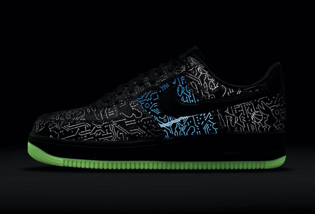 Space Jam Nike Air Force 1 Low Computer Chip DH5354 001 Glow
