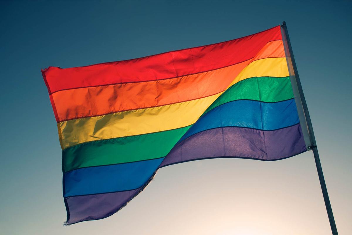adidas lionel Pirde Pack LGBT Flagge
